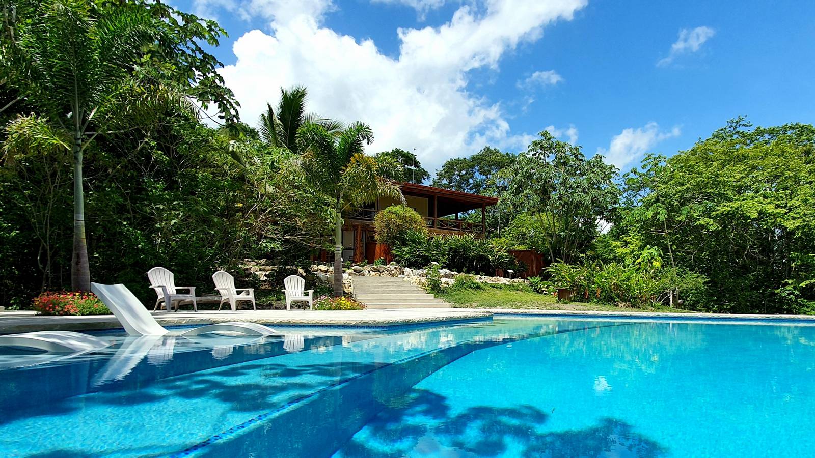 Vanilla Hills Lodge