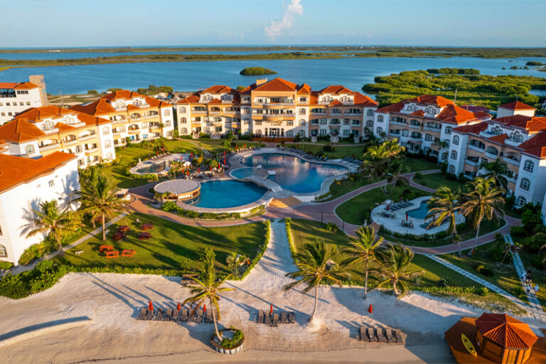 Grand Caribe Belize