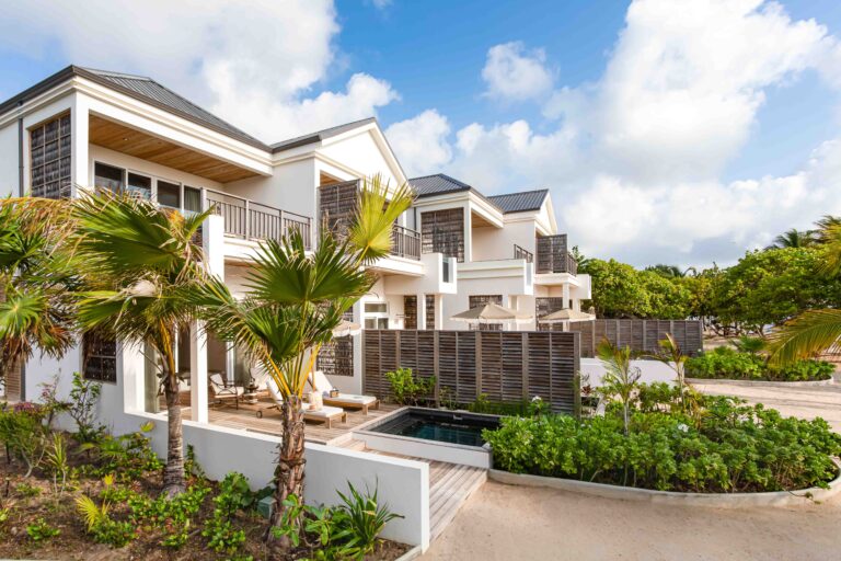Itzana Resort & Residence