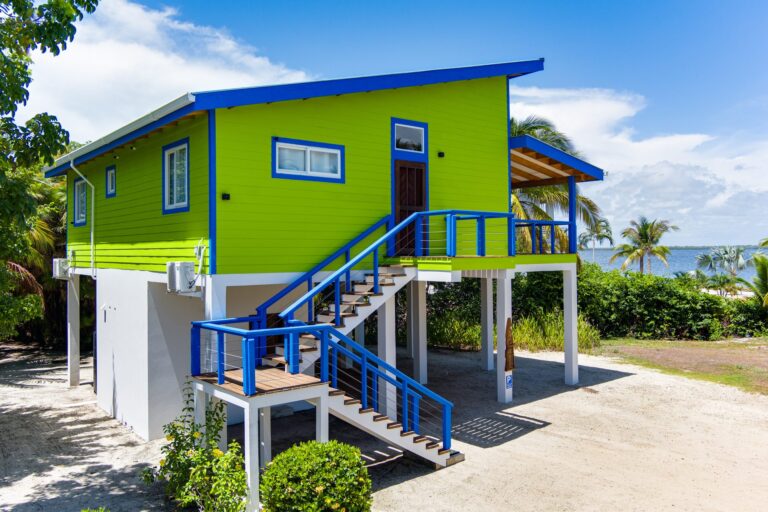 Lagoon House