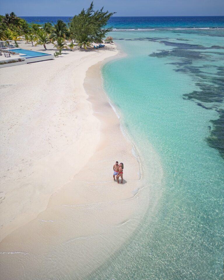 Manta Island Resort