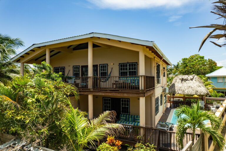 Mirasol Apartments