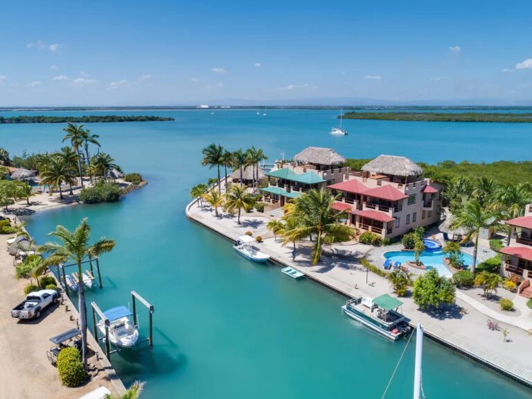 Placencia Point Town Homes