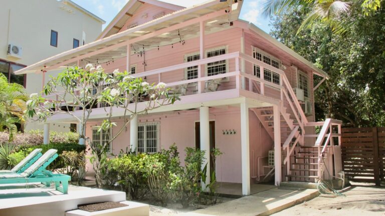 Sunny Bungalow